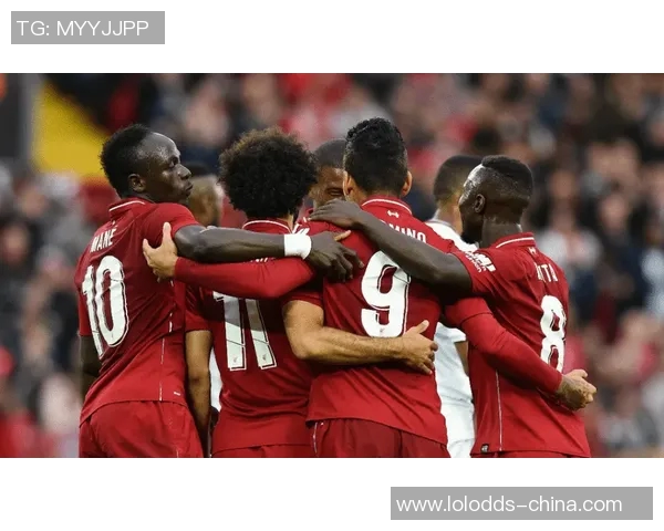 英超激战拜仁与巴黎圣日耳曼战成平局转会传闻引发关注与热议