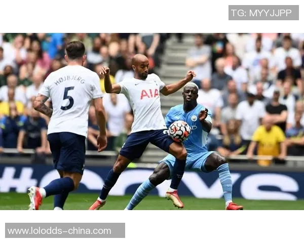 西甲精彩对决那不勒斯与曼城激战成平局引发转会热议